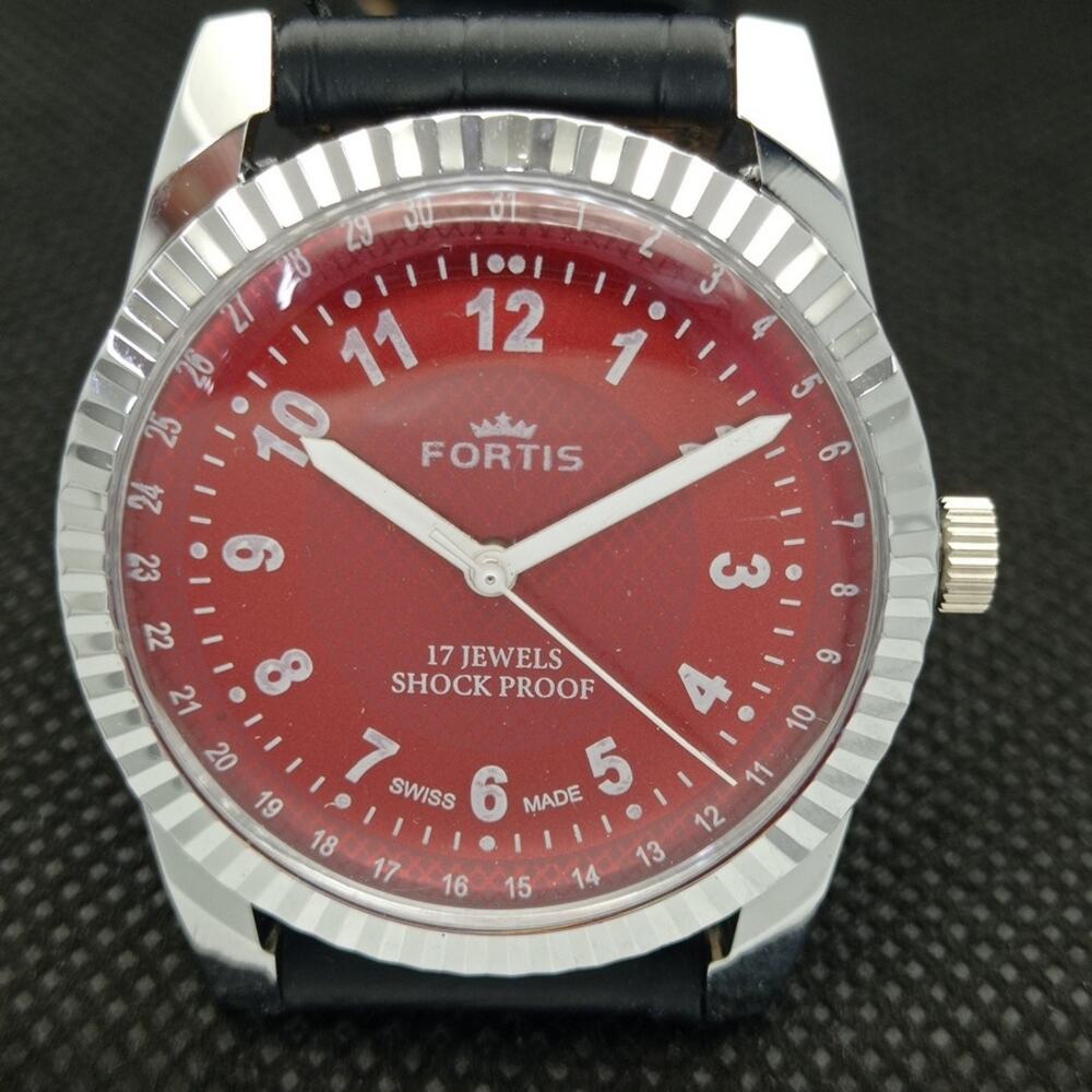 Vintage 1976 Fortis Manual Mens Silver Watch W/Leather Strap & Red accents - Picture 4 of 8
